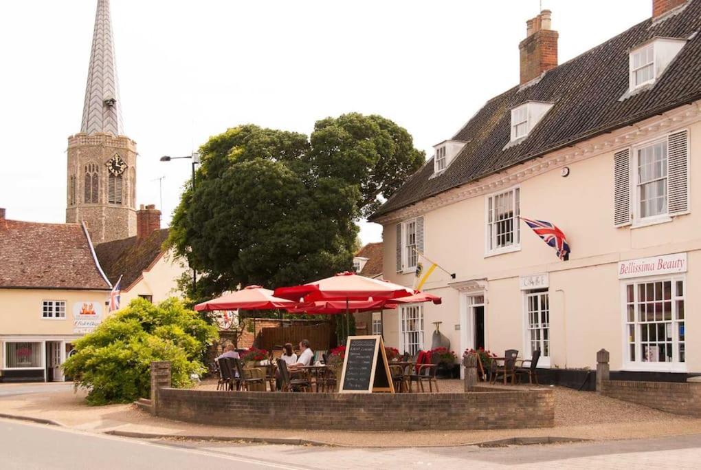 Wren Cottage, A Very Cosy Historic Coastal In A Pretty Little Village Wickham Market